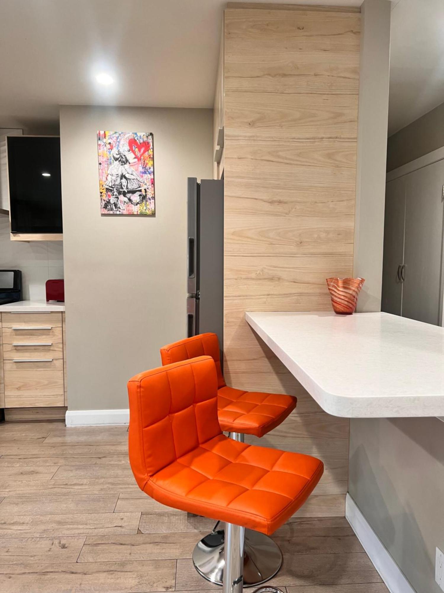 11640 Gothic Avenue Hébergement de vacances